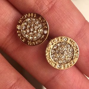 Michael kors studs in gold