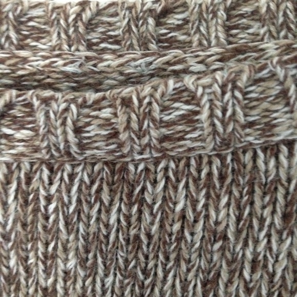 Vintage Brown Sweater - Picture 3 of 3