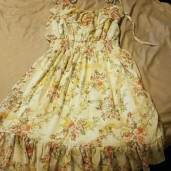 Dress - Picture 1 of 1