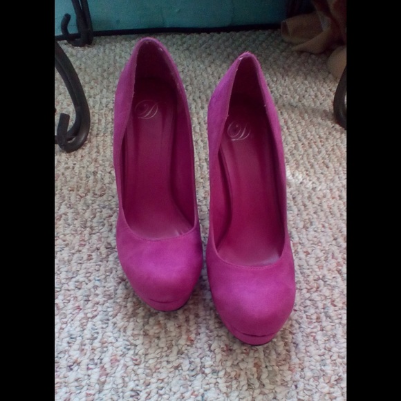 Pink Platform Pumps - Picture 2 of 3
