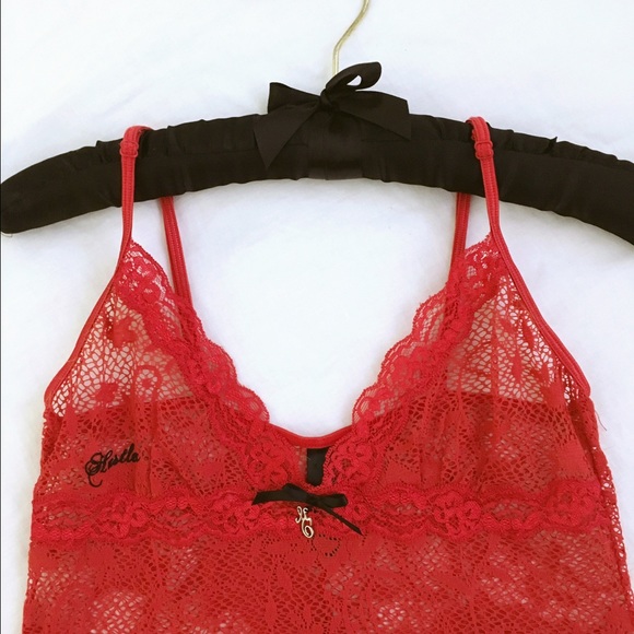 Red Lace & Ruffle Slip - Picture 4 of 4