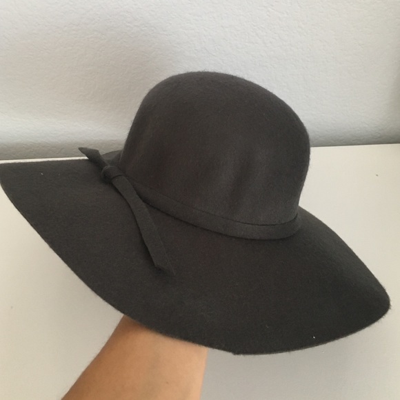 Boho Floppy Hat - Picture 2 of 3