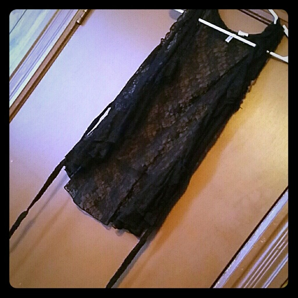 Lace vest - Picture 1 of 1