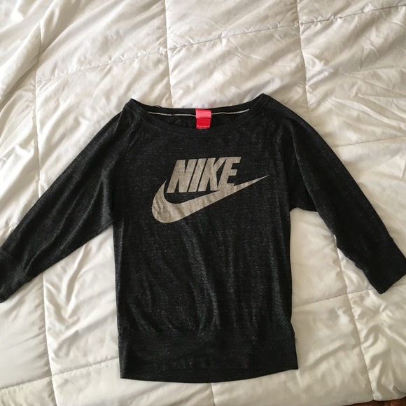 Nike three-quarter sleeve top in Gray sz-XS - Picture 1 of 3