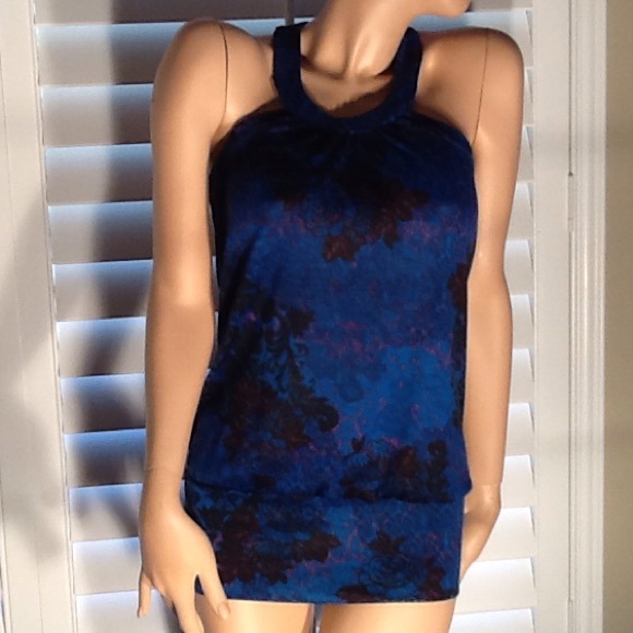🌹Cute Banded Hip Tank Blouse🌹