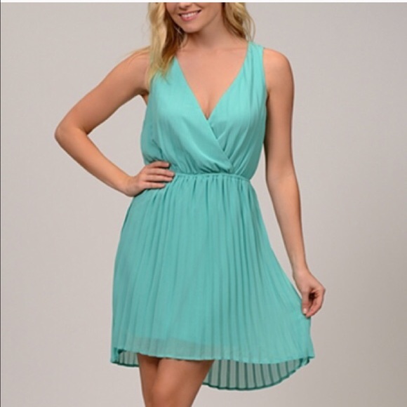 Lovely feminine pleated dress