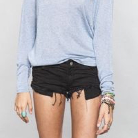 Brandy Melville Pants - Black Brandy Melville Jean Shorts
