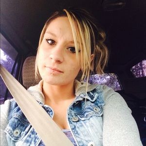 Meet your Posher, Janessa