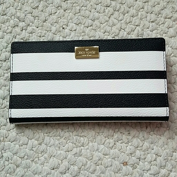 NWT Kate Spade Stacy wallet