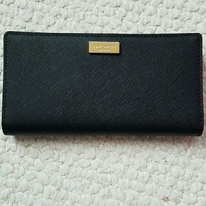NWT Kate Spade Stacy wallet