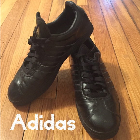 Adidas Gazelle Sneakers Size 7 Big Kids/Women 8.5