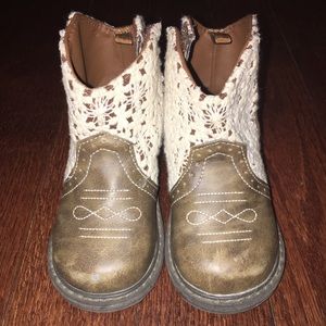 Baby Cowgirl Boots!