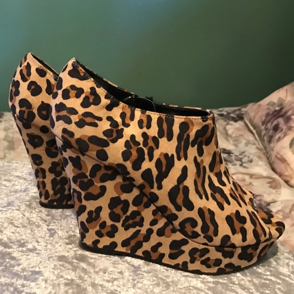 Wedge heels - Picture 2 of 4