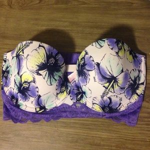 •• PINK Victoria Secret Bra w/ straps ••