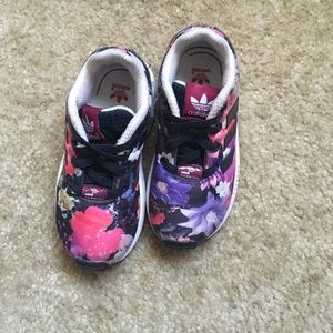 toddler sneakers
