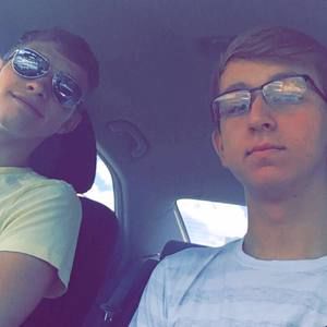 Meet your Posher, Charles