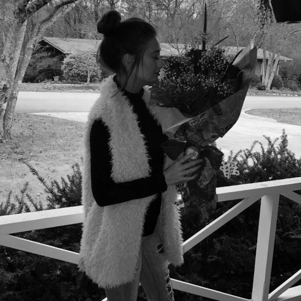 Boutique Keeping It Cozy Cream Fuzzy Vest