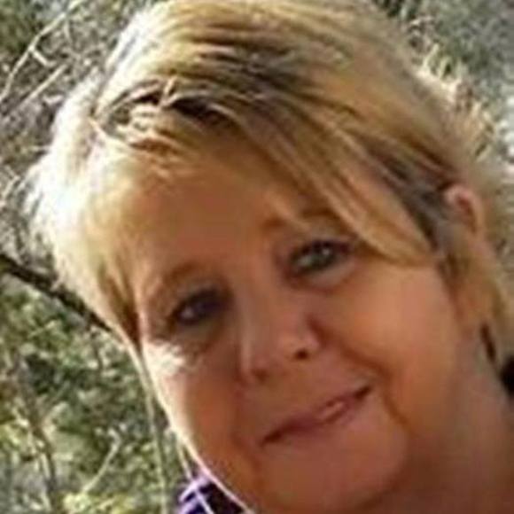 Meet your Posher, Nita