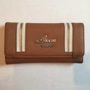 Guess Wallet