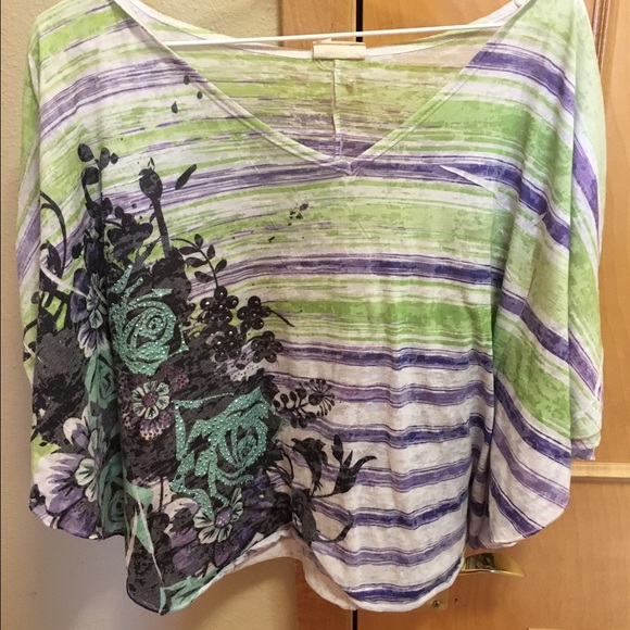 Cute flows shirt