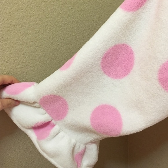 Robe - Picture 4 of 4