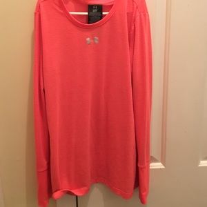Youth Large Under Armor Long Sleeve Tee