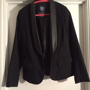 American eagle suit coat