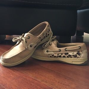 Sperry Top-Sider tan and Cheetah shoes