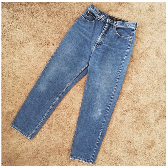 ❗️LAST CHANCE❗️Vintage High Waisted Guess Jeans
