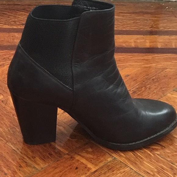 Aldo booties - Picture 3 of 3