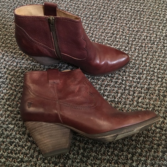 Frye Reina Bootie brown sz 7.5
