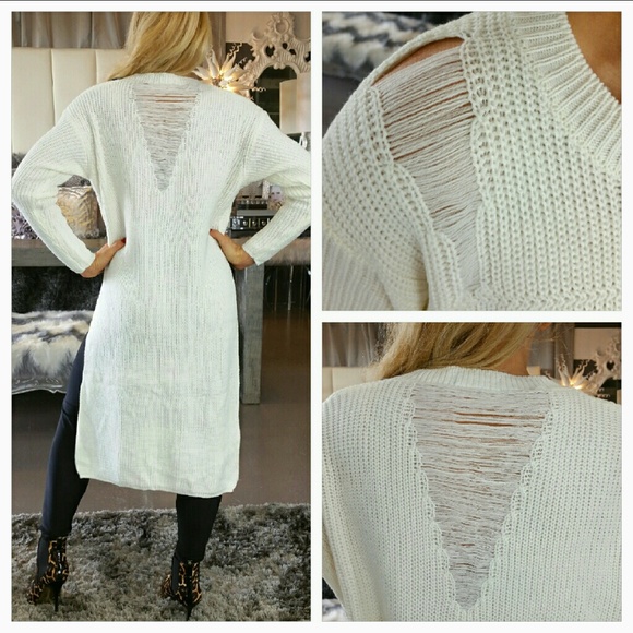 💋HP💋'ALEXANDRIA' SASSY n' SLITS SWEATER - Picture 4 of 4