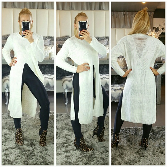 💋HP💋'ALEXANDRIA' SASSY n' SLITS SWEATER - Picture 3 of 4