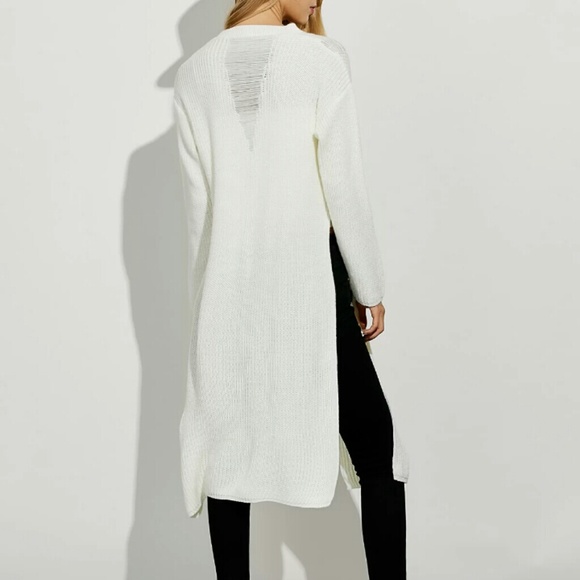 💋HP💋'ALEXANDRIA' SASSY n' SLITS SWEATER - Picture 2 of 4