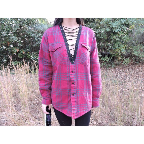 💟Custom Made Lace Up Flannel - Picture 2 of 4
