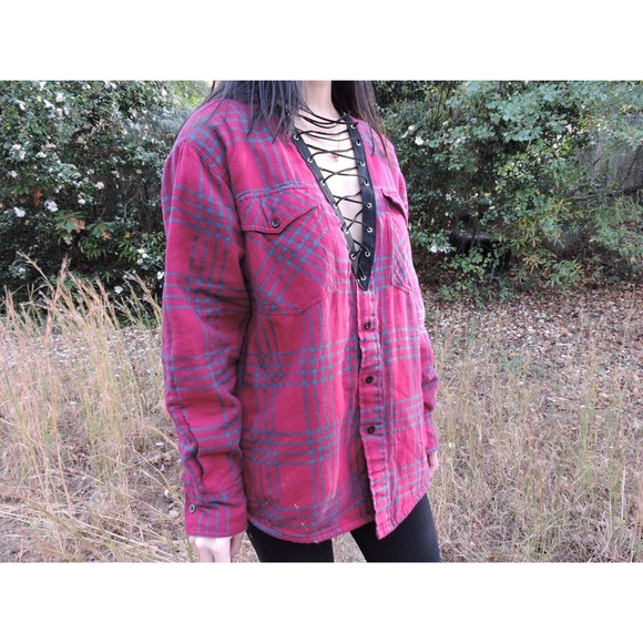 💟Custom Made Lace Up Flannel - Picture 4 of 4