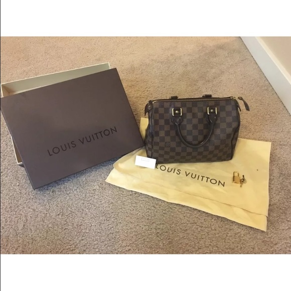 Louis Vuitton Speedy 25