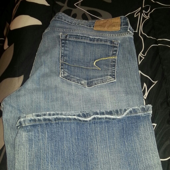 American eagle jeans size 14 short