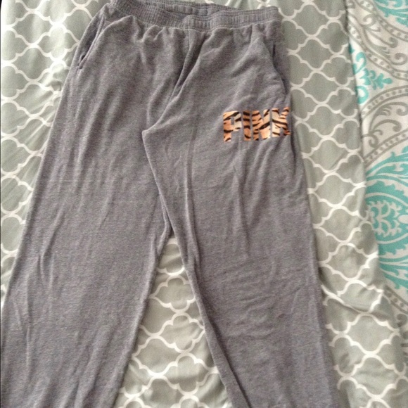 🐯VS PINK SWEATPANTS🐯