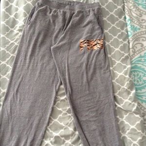 🐯VS PINK SWEATPANTS🐯