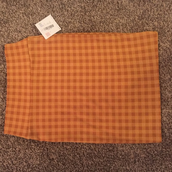 NWT LulaRoe Cassie size M