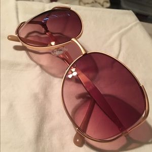 Steve Madden sunglasses