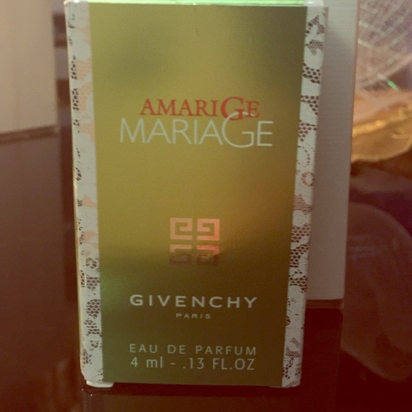 AMARIGE MARIAGE -GIVENCHY