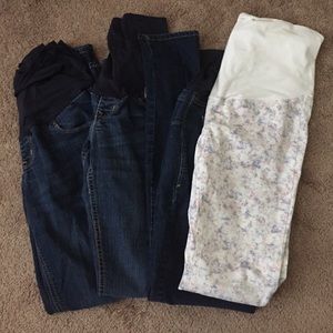 Lot of Maternity Clothing 9 Items!