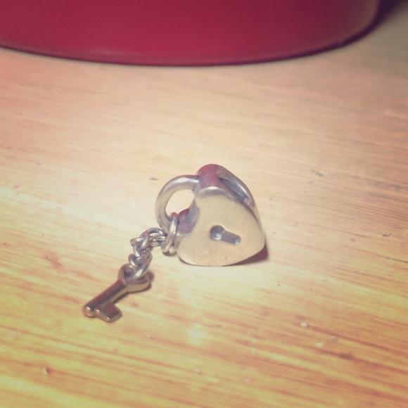 Need the🔑 to my ❤️? Pandora charm