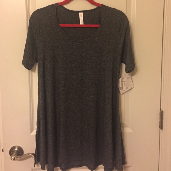 NWT LulaRoe Perfect T size XS