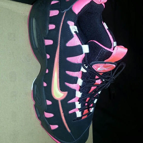 Nwt nike griffys