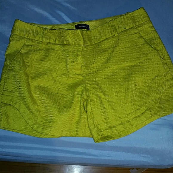 Short - Picture 3 of 4