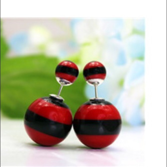 Black/red stripe double sided earrings