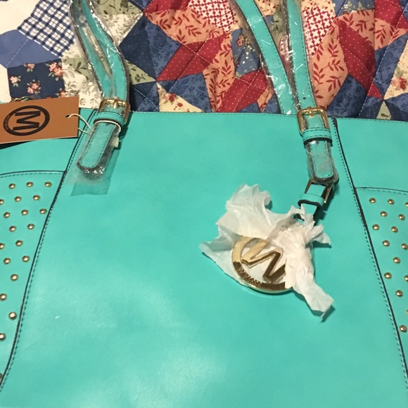 New handbag - Picture 1 of 1